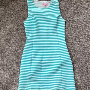 Keyhole back striped shift dress